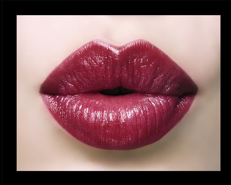 Gentle Moisturizing Lip Color Lipstick